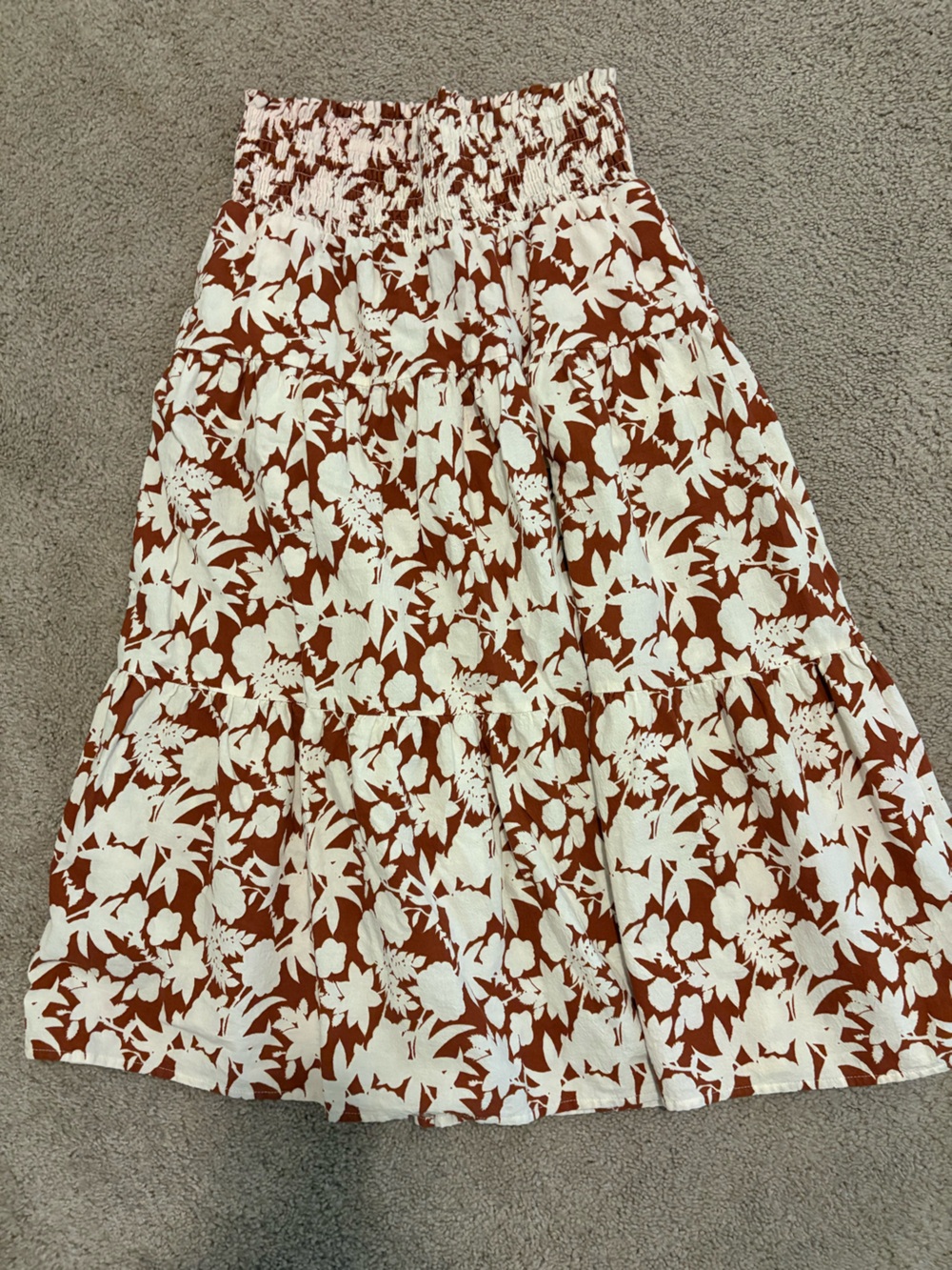 Universal Thread Rust and Cream Floral Tiered Skirt